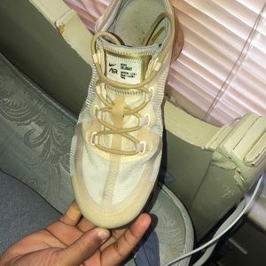 Vapor max